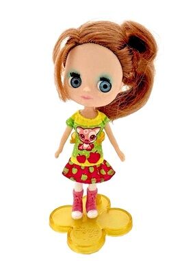 Blythe Littlest Pet Shop LPS B29 Doll 4.5” Pig Dress Shoe w/ Stand Big Blue Eyes